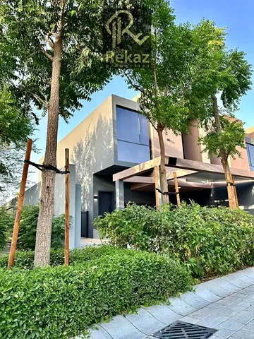 HOT DEAL_SINGEL ROW_C UNIT_MORTGAGE AVAILABL_VASTU