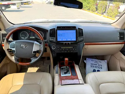 2015 Toyota LAND CRUISER — фото 16