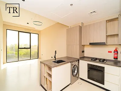Investor Deal | Premium Finishes | Semi Furnished