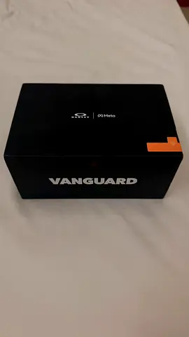 Oakley meta vanguard