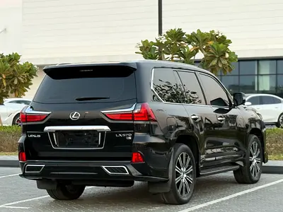 صورة 4 لـ 2018 Lexus LX-SERIES