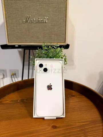 iPhone 13 128GB Starlight – With Box & Invoice – Excellent Condition