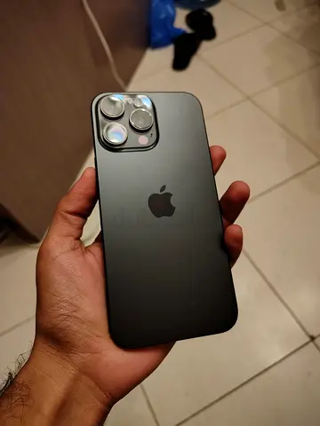 IPHONE 16 PRO MAX ICLOUD LOCKED