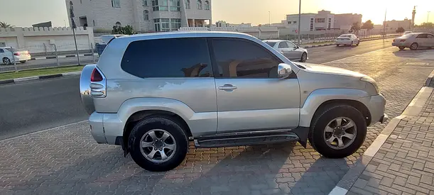 2005 Toyota PRADO photo 4