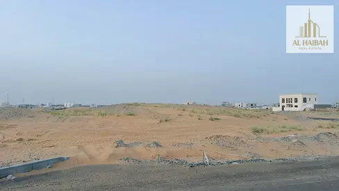 فرصة مميزة جدا جدا | أرض للبيع في الشارقة — منطقة المطرق