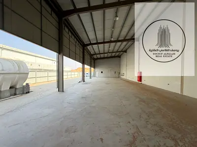 مستودع 7,500 قدم | 100 KW | بوابة مستقلة