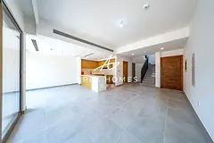Single Row | Park View | Vacant