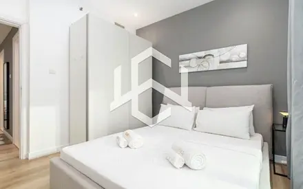 MID FLOOR | FULLY FURNISHED | NEAR METRO | READY