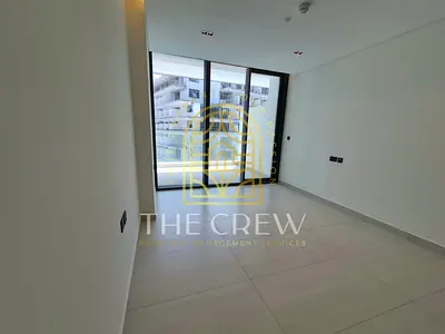 Spacious Semi-furnished Studio in Nas 3, Arjan