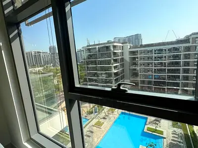 NEGOTIABLE | POOL VIEW | FURNISHED