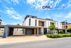 Vacant / Vastu / Motivated Seller / Great Location