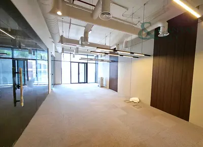EXECUTIVE LAYOUT | FULLY FURNISHED | SPACIOUS