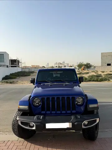 2018 Jeep Wrangler Sahara - GCC Specs -JL