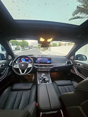 2024 BMW Alpina XB7 照片 11