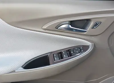 2017 Chevrolet MALIBU — миниатюра 13