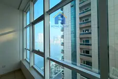 One-bedroom apartment with a living room and two parking spaces—an absolute steal.