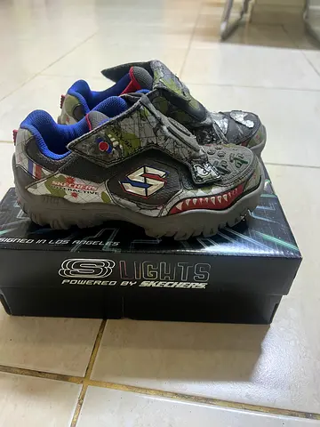 Take all Shoes in just 20 for kids size 32-34