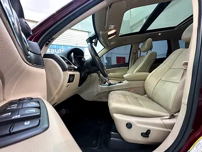 صورة 10 لـ 2019 JEEP GRAND CHEROKEE