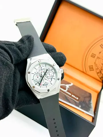 Hublot-style Men's Chronograph Watch with Rubber Strap - White Dial