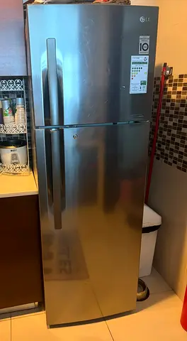 LG Stainless Steel Top Freezer Refrigerator - 2 Doors, , 185cm height, Good Condition