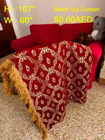 Red patterned blackout curtain (107" x 60")
