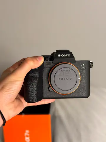 Sony Alpha a7iv (with kit lens) - (separate price for Small rig Cage)