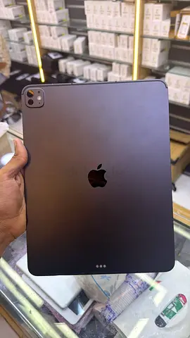 Apple iPad Pro 13 -inch M4(Space Gray) - Good Condition
