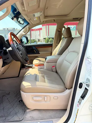 2015 Toyota LAND CRUISER — фото 8
