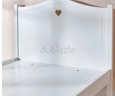 White Wooden Single/Double Bed Frame with Heart Cutout Headboard 100 aed Size: 90 cm x 200 cm