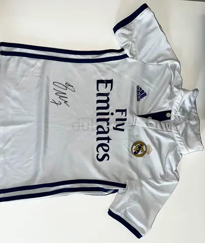 Cristiano Ronaldo Signed Real Madrid Jersey 2016-17 - Kids (Negotiable)