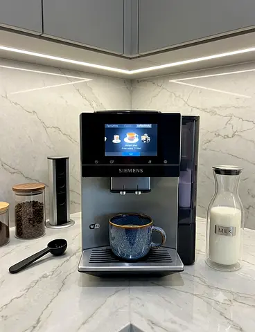 Siemens Latest-Model Freestanding Coffee Centre – New-Generation Countertop Machine