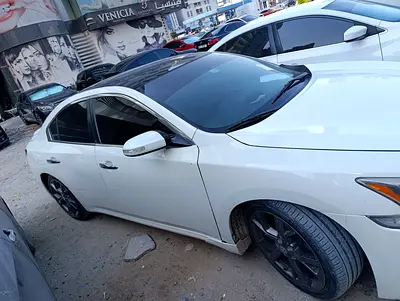 2011 Nissan MAXIMA 照片 3