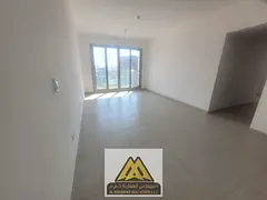3 bedrooms and a living room, first occupancy/balcony/in the Mushairif area, opposite City Centre Aj
