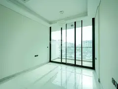 Modern Studio | Prime Location | Unfurnished