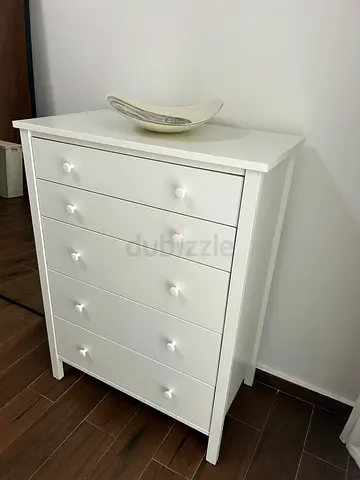 IKEA 5-Drawer Dresser / Chest - White, 76x41x102 cm (Very Good Condition)