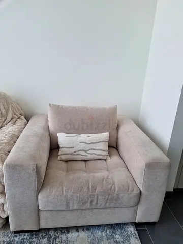 Beige Single-Seat Armchair. Doesn’t include Cushion - Good Condition