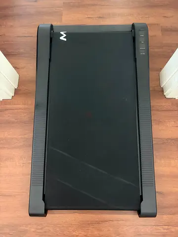 Compact Walking Pad / Under-Desk Treadmill