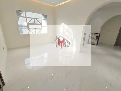 Private Entrance Villa / 5BR With Maidroom / Parking