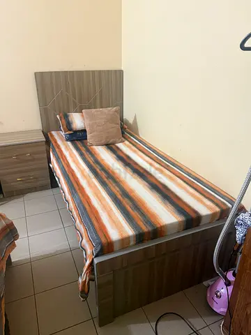 Single bed for sale with mattress