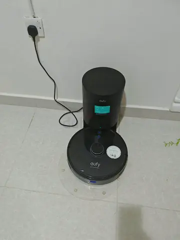 Eufy Robot Vacuum with Self-Empty Dock - Good Working Condition