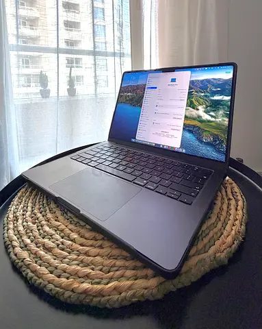 MacBook Pro 14" M5 Pro | 24GB RAM | Warranty Until July 2027 | Excellent Condition