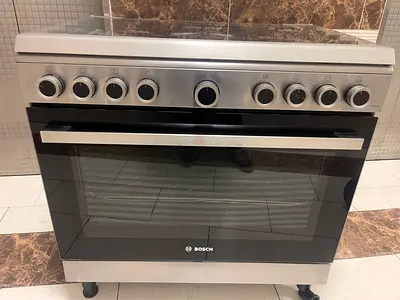 Bosch 5 burner full gas cooker latest model same like new condition