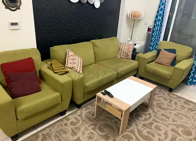 Green 5-seater Sofa (3+1+1) in Good Condition
