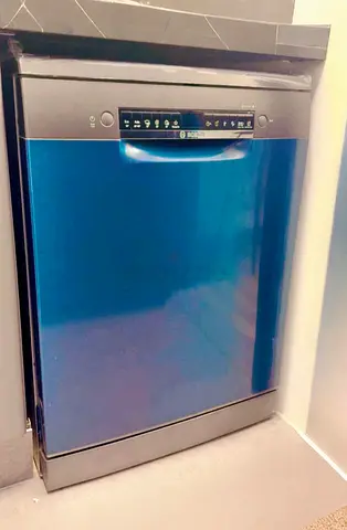 Siemens iQ300 Premium Black Edition Dishwasher – Latest 3-Rack Design