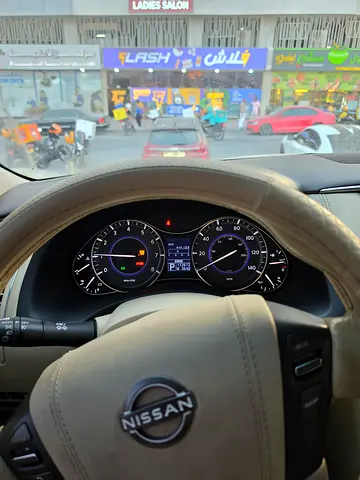 صورة 6 لـ 2012 Infiniti QX56