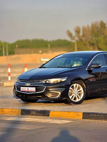2017 Chevrolet MALIBU photo 4