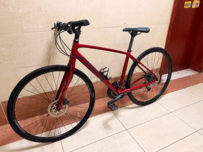 Trek FX3 Disk hybrid bike Medium frame