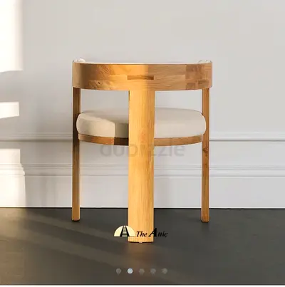 The Attic Solid Oak Round Back Accent Chair with Cream Seat Cushion