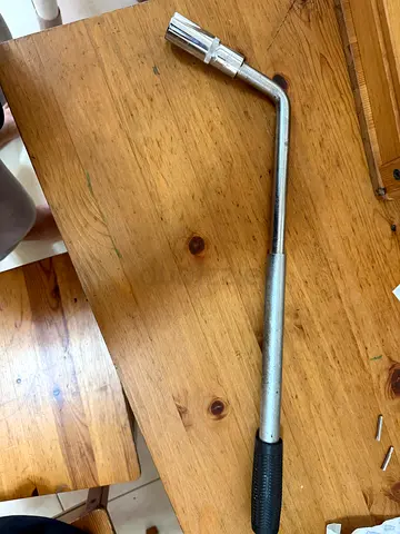 Tire Opening Tool