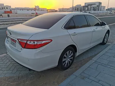 2017 Toyota CAMRY — миниатюра 18